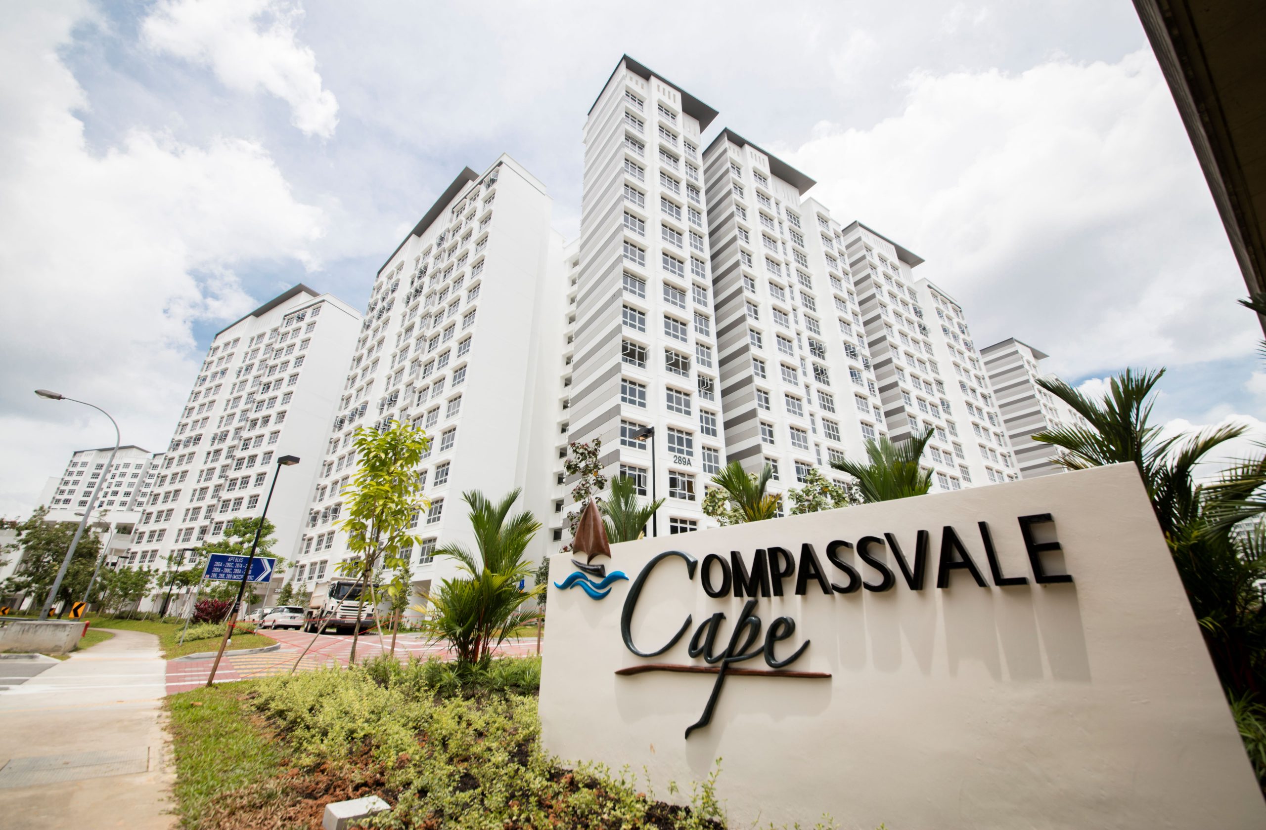 Compassvale cape